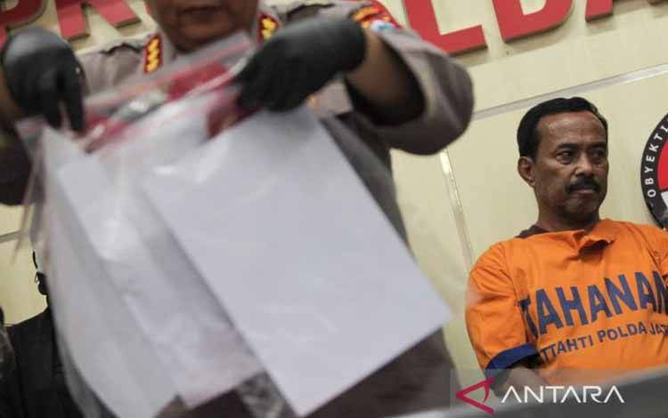 Polisi Duga Motif Eks Wali Kota Blitar Rampok karena Sakit Hati