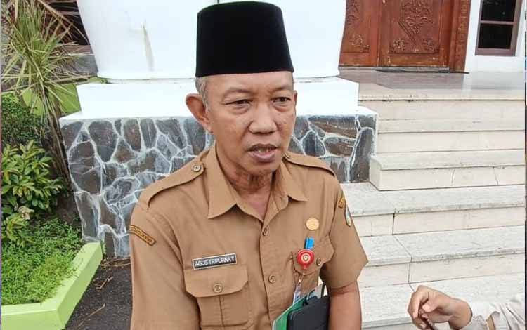 Kepala Dinas Kependudukan dan Catatan Sipil Agus Tripurna Tangkasiang, Senin, 30 Januari 2023