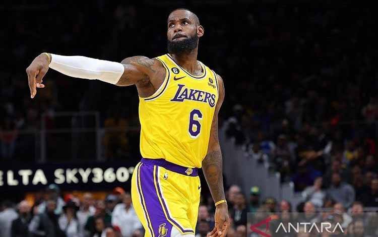 Pengejaran Rekor Dunia LeBron James Terhenti Sementara karena Cedera