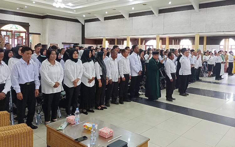 Bupati Barito Timur Lantik 179 Anggota BPD