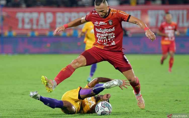 Ilija Spasojevic Belum Terpikir Pensiun Meski Berusia 35 Tahun