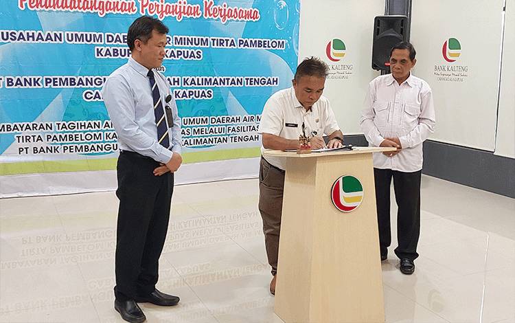 PDAM Kapuas Permudah Pelanggan Bayar Tagihan Air Lewat Online