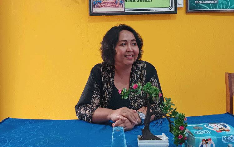 Pesan DPRD Gunung Mas kepada Kepala Disdikpora Baru
