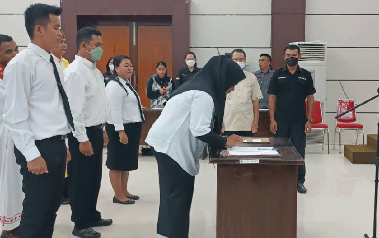 Anggota PPS Perempuan di Gumas Diharapkan Memaksimalkan Kemampuan Sukseskan Pemilu 2024