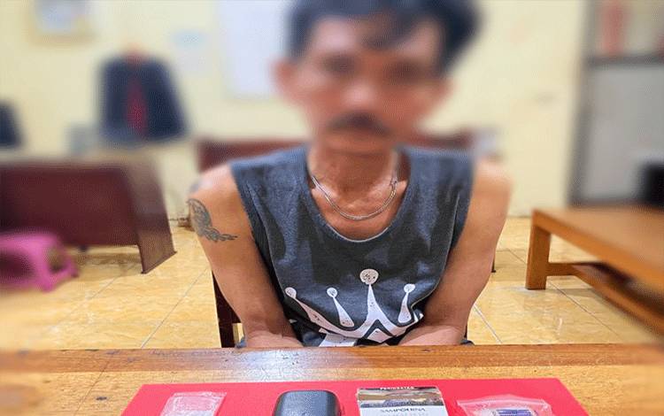 Polisi Bekuk Seorang Pria Bersama 3 Paket Sabu