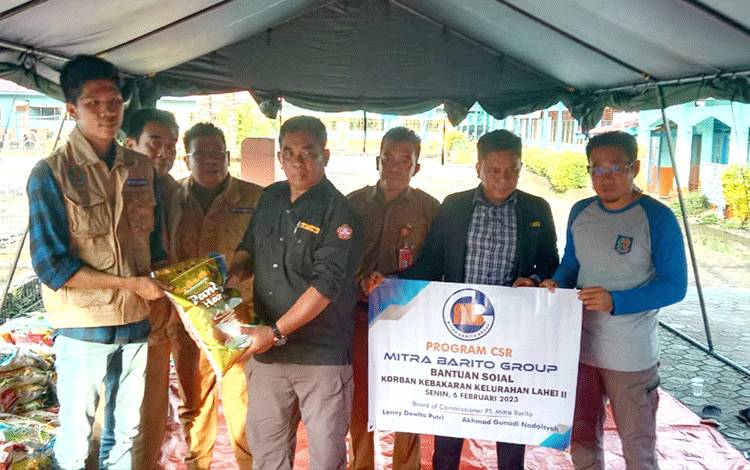 Korban Kebakaran Lahei II Terima Bantuan
