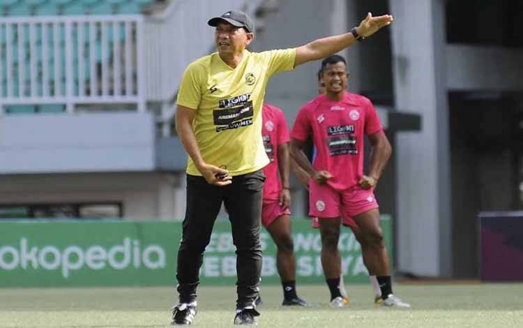Manajemen Tunjuk I Putu Gede Masuk Jajaran Tim Pelatih Arema FC