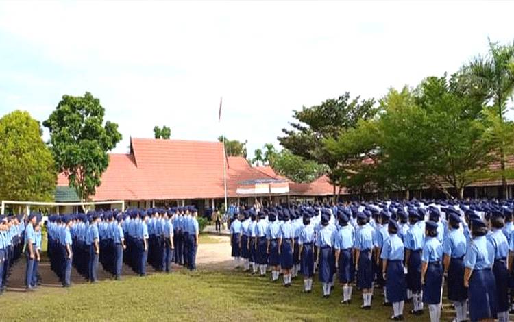 Seribu Lebih Siswa SMAN 5 Palangka Raya Gelorakan Semangat Anti Narkoba