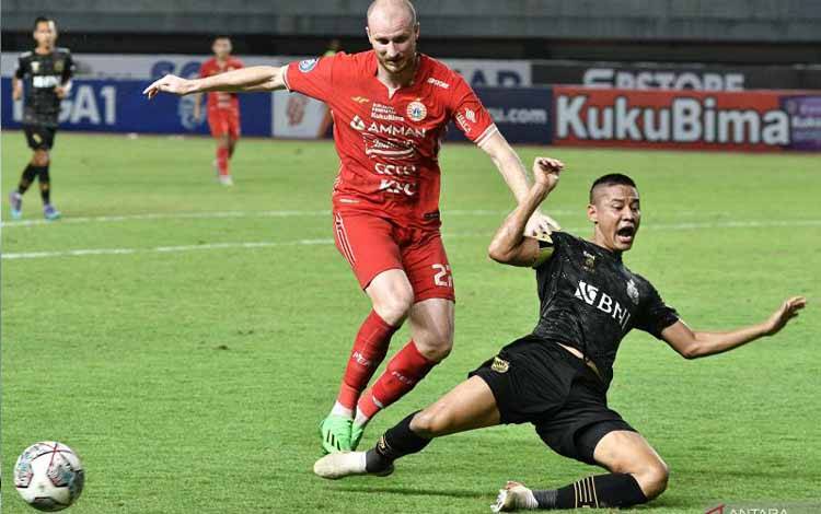 Persija Rebut Puncak Klasemen Liga 1 Usai Taklukkan Arema 2-0