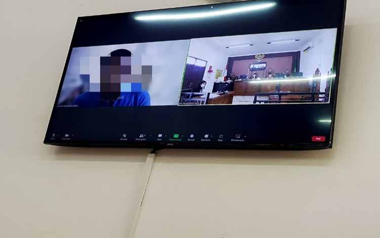 Pencuri Telepon Dihukum 12 Bulan Penjara