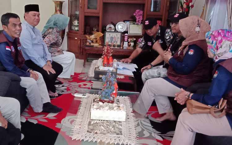 Bupati Kotim Mengajak Masyarakat Sukseskan Coklit sebagai Tahapan Pemilu 2024