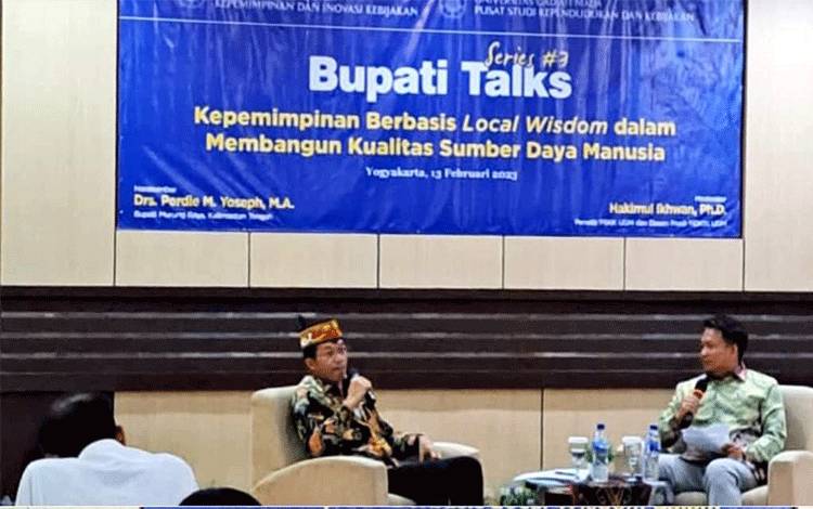 Bupati Murung Raya Jadi Narasumber Seminat di UGM