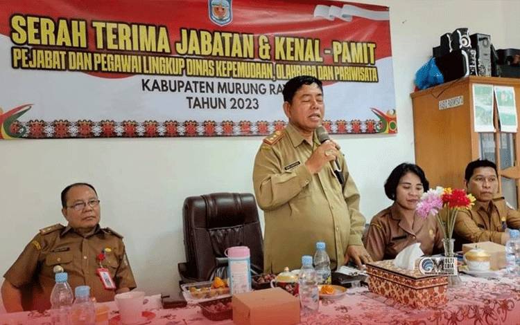 Asisten III Setda Murung Raya Sertijab Pejabat Tinggi Pratama, Administrator dan Pengawas Lingkup DKOP