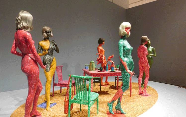 Menengok Koleksi "Yayoi Kusama: 1945 to Now" di Satu Sudut Hong Kong