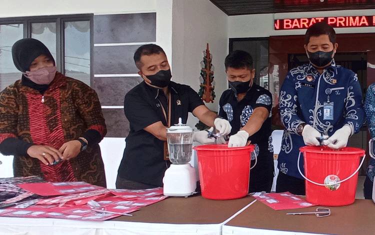 Perkara Sudah Inkrah, Kejari Kobar Musnahkan Barbuk Hasil Tindak Pidana