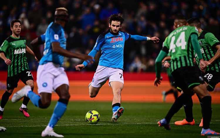 Napoli Semakin Jauhi Kejaran Inter Setelah Kalahkan Sassuolo 2-0