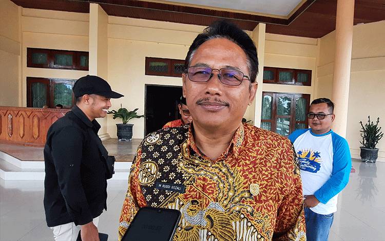 Dewan Apresiasi Pemkab Kobar Tingkatkan Konektivitas Transportasi Udara