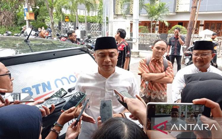Walikota Surabaya Jadikan Motor Listrik Kendaraan Dinas