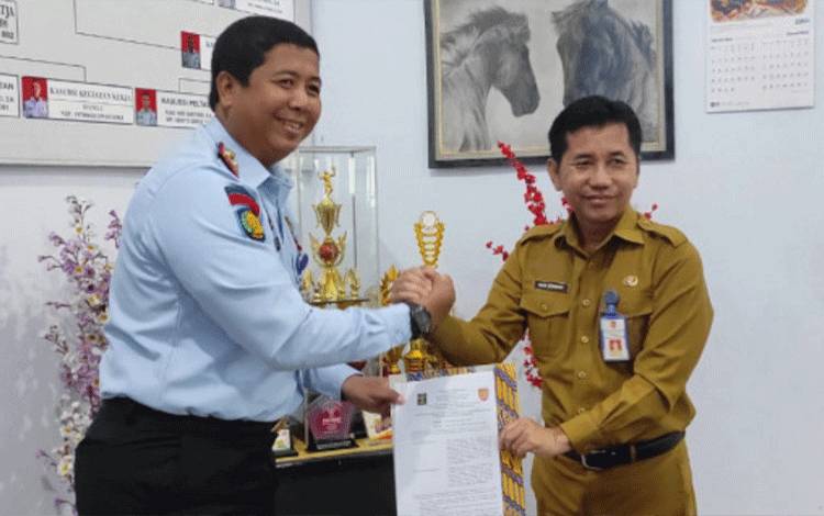 Disdukcapil Kobar dan Lapas Pangkalan Bun Jalin Kerjasama Validasi NIK Bagi Napi