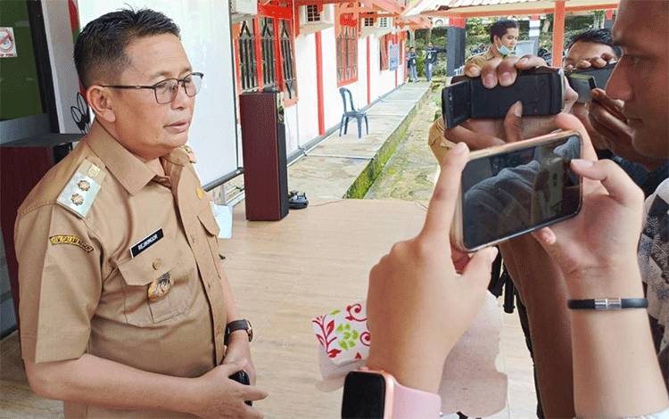 Wabup Murung Raya Minta Bulog Salurkan Bahan Pokok Kualitas Standar