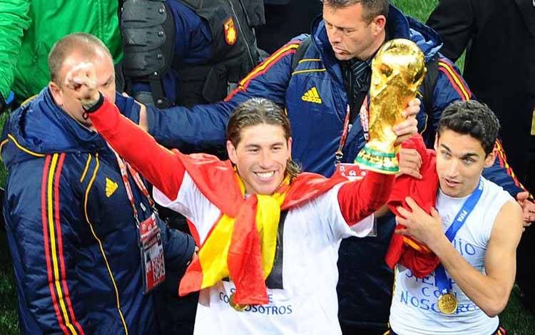 Sergio Ramos Umumkan Pensiun dari Tim Nasional Spanyol