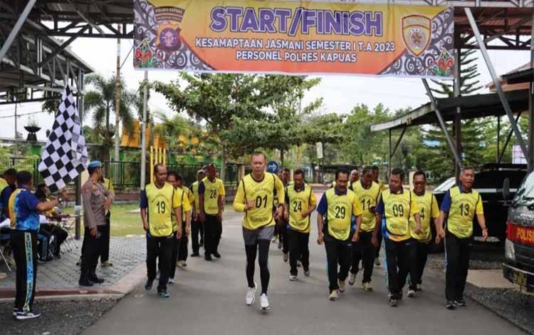 Kapolres Kapuas Ikuti Kesamaptaan Jasmani Semester I Tahun 2023?
