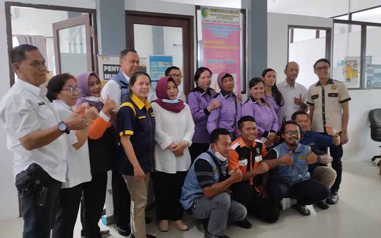 Masyarakat Bisa Manfaatkan SMS Gateway Rabies untuk Panggil Petugas Vaksin Datang ke Rumah
