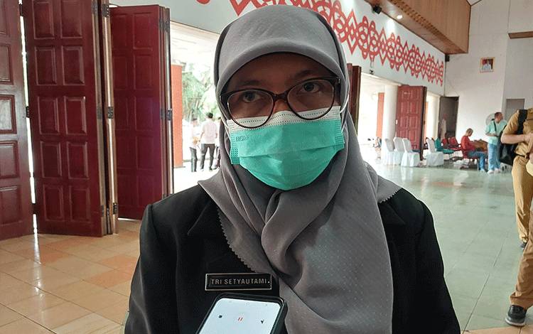 Kepala Dinas P3APPKB Kabupaten Kapuas, dr Tri Setyautami. (FOTO: DODI)