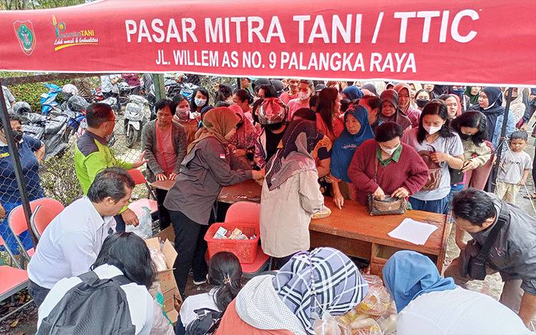 Pemprov Kalteng dan Bulog Terus Berupaya Kendalikan Inflasi di Barito Timur