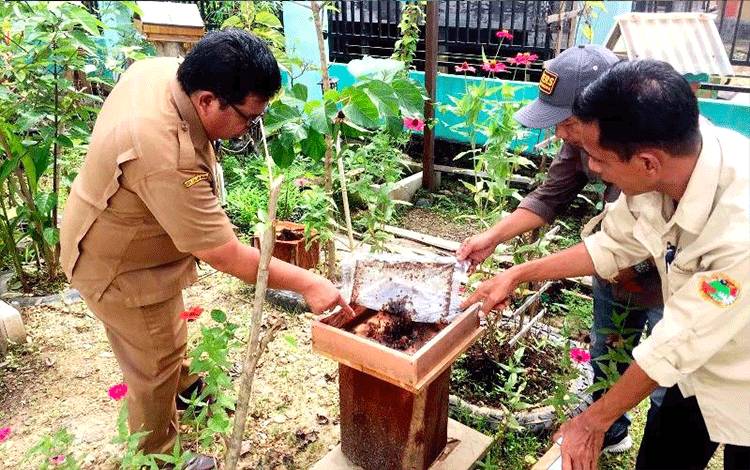 Kadisnakertranskop UKM Lakukan Kunjungan Pembinaan di Desa Lemo II