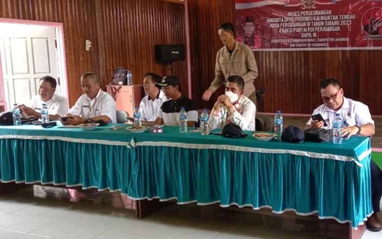 Warga Desa Teluk Pulai Harapkan Pemda Bangun Jalan Penghubung
