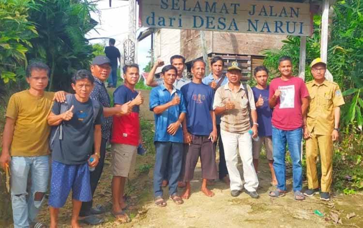Warga Desa Narui Usul Perbaikan Balai Basarah dan Pembangun BTS