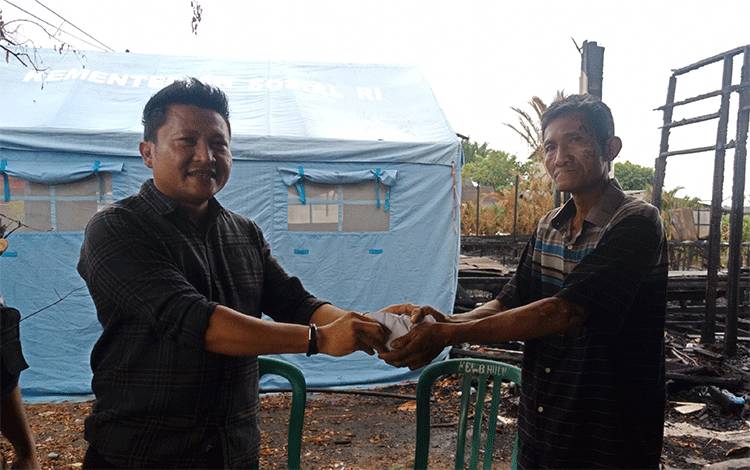 DPRD Kotim Desak Pemkab Segera Bantu Pembangunan Rumah Korban Kebakaran Baamang Hulu
