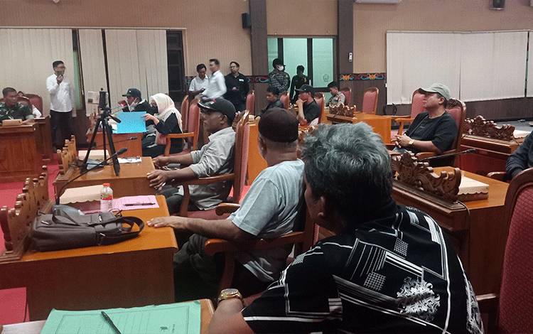 DPRD Kotim Rapat Dengar Pendapat Aksi Demo Sopir Galian C