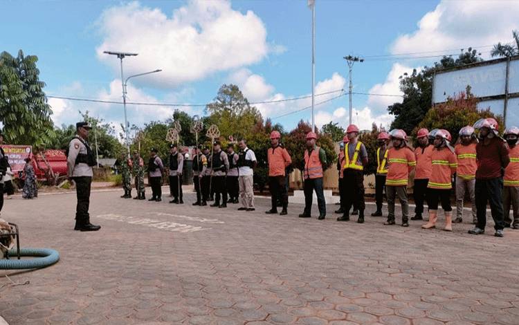 Pastikan Siap Siaga, Polsek Aruta Gelar Apel Sapras Penanganan Karhutla