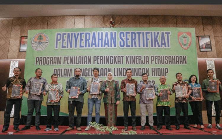 Kembali Mengukir Prestasi Bidang Pengelolaan Lingkungan, 3 Unit Bisnis PT SSMS Tbk Raih Proper Biru