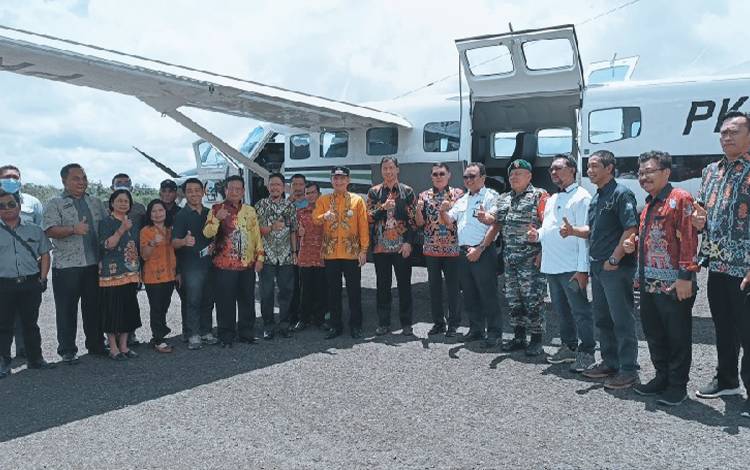 Bupati Berharap Ada Harga Promo Tiket Pesawat untuk Awal Penerbangan Rute Kuala Kurun - Palangka Raya