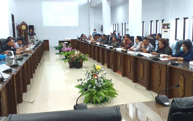 RDP DPRD Barito Utara Sepakati Jalan Luwe Hulu - Luwe Hilir Diselesaikan Sebelum Lebaran