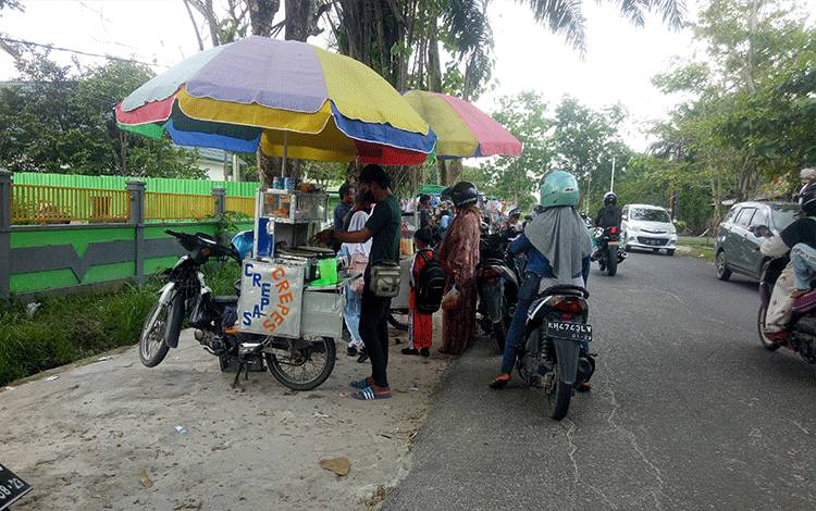 Kantin Sekolah di Kotim Harus Menjual Jajanan Sehat
