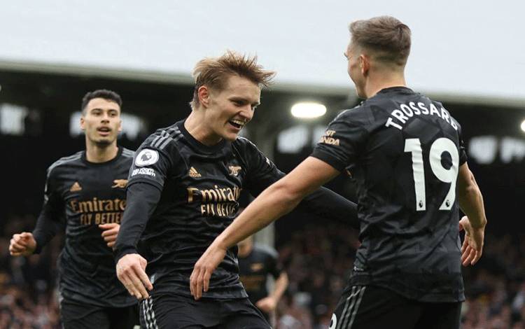 Klasemen Liga Inggris: Tottenham Gagal Merangsek ke Empat Besar