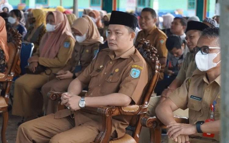 Pemuda di Lamandau Diajak Bijak Gunakan Gadget