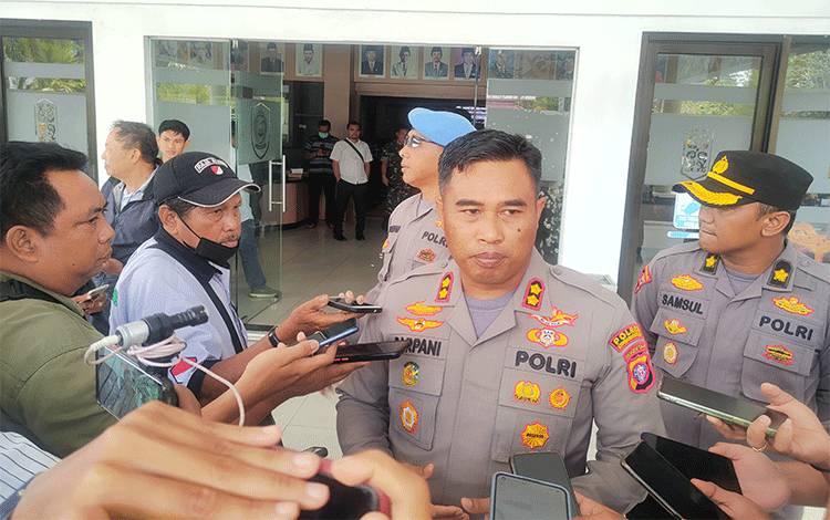 Polisi Akan Sanksi Pedagang Timbun Bahan Pokok Jelang Ramadhan