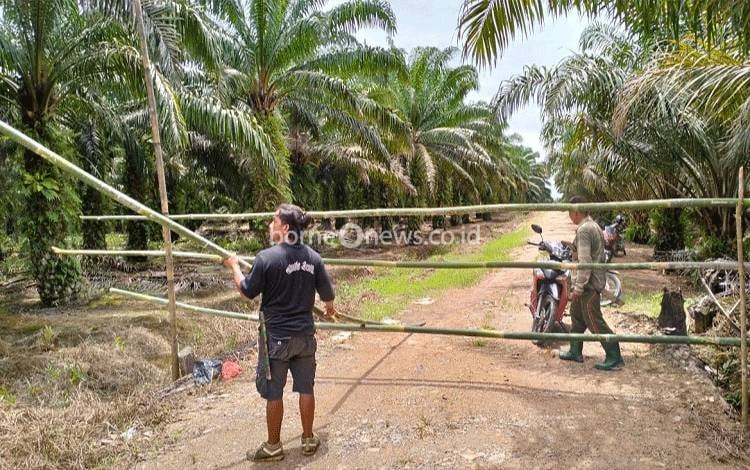 Tuntut Ganti Rugi, Sejumlah Warga Portal PT MML