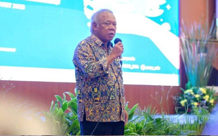 Menteri PUPR Komitmen Utamakan Penggunaan Produk Dalam Negeri