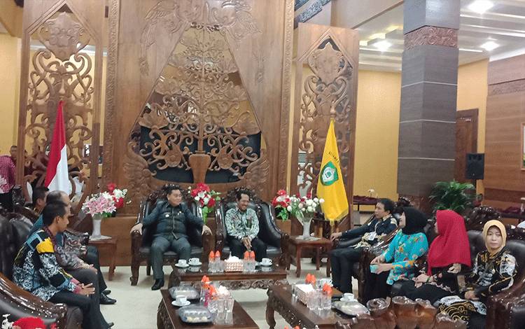 Bupati Kotim Menerima Kunjungan Pengadilan Tinggi Agama Palangka Raya