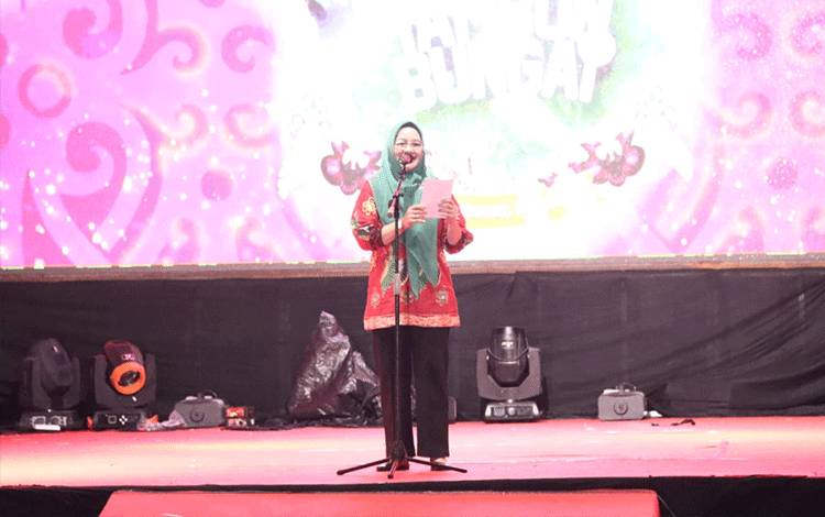 Disbudpar Kalteng Tampilkan Lomba Tari Kreasi dalam Festival Tambun Bungai 2023