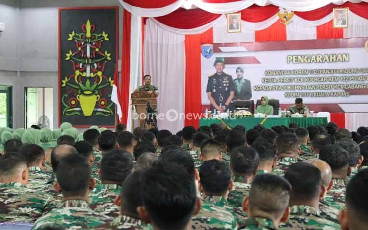 Danrem Beri Arahan Prajurit Kodim 1011 Kuala Kapuas pada Kunjungan Perdana