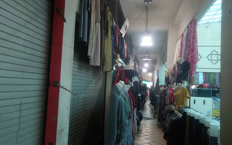 Omset Pedagang Pakaian di PPM Turun 80 Persen