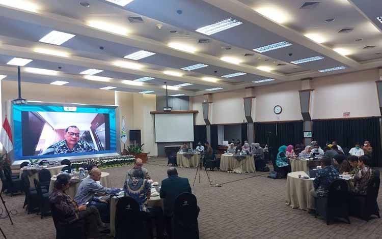 Sejumlah organisasi profesi kedokteran hadir dalam agenda Public Hearing RUU Kesehatan di Gedung Kemenkes RI, Kuningan, Jakarta, Jumat (17/3/2023). Agenda yang dipimpin Menkes RI Budi Gunadi Sadikin, turut dihadiri Pengurus Besar Ikatan Dokter Indonesia (PB-IDI) dan Persatuan Dokter Gigi Indonesia (PDGI). (ANTARA/Andi Firdaus).