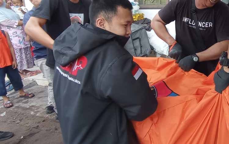Seorang Wanita 57 Tahun di Palangka Raya Ditemukan Meninggal di Barak